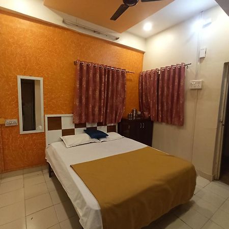 Malwade Motel Pune Ngoại thất bức ảnh